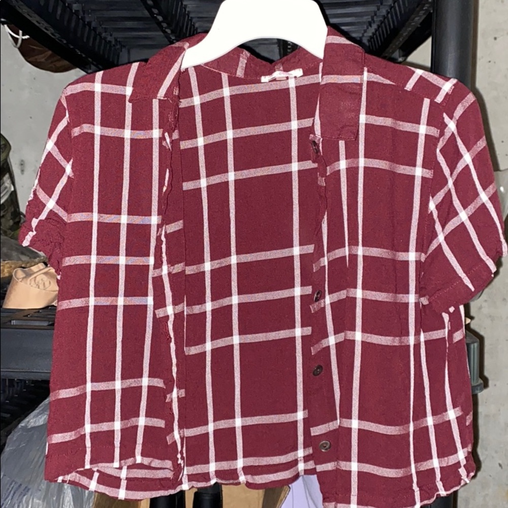 Lottie Moss cropped maroon button down